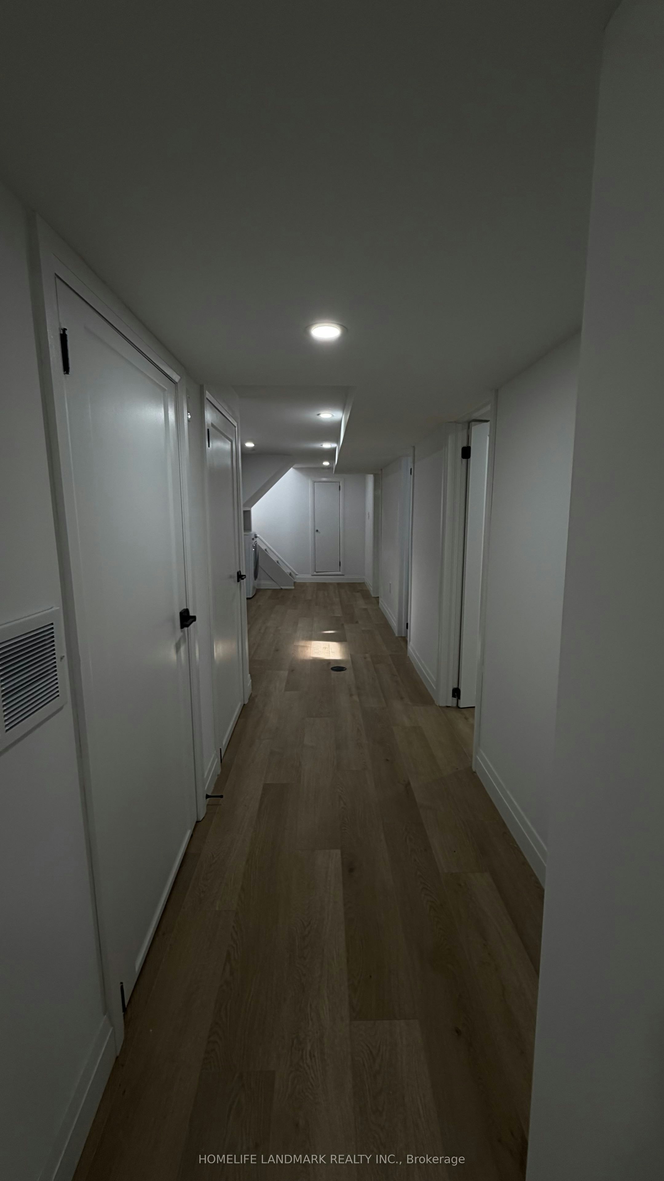 31A (Basement) Laurel Avenue, Toronto, ON, M1K 3J3 - 10
