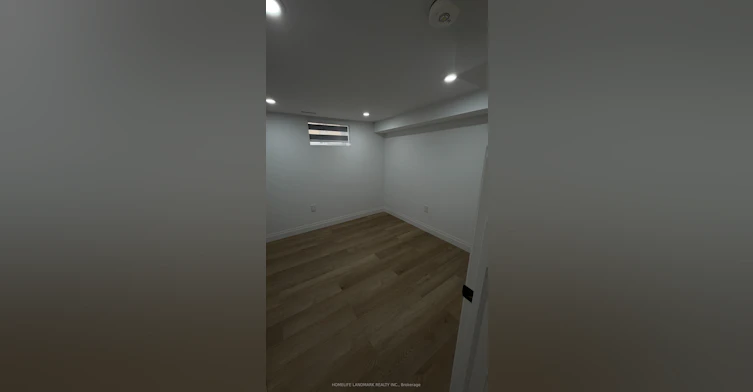 31A (Basement) Laurel Avenue, Toronto, ON, M1K 3J3 - 4