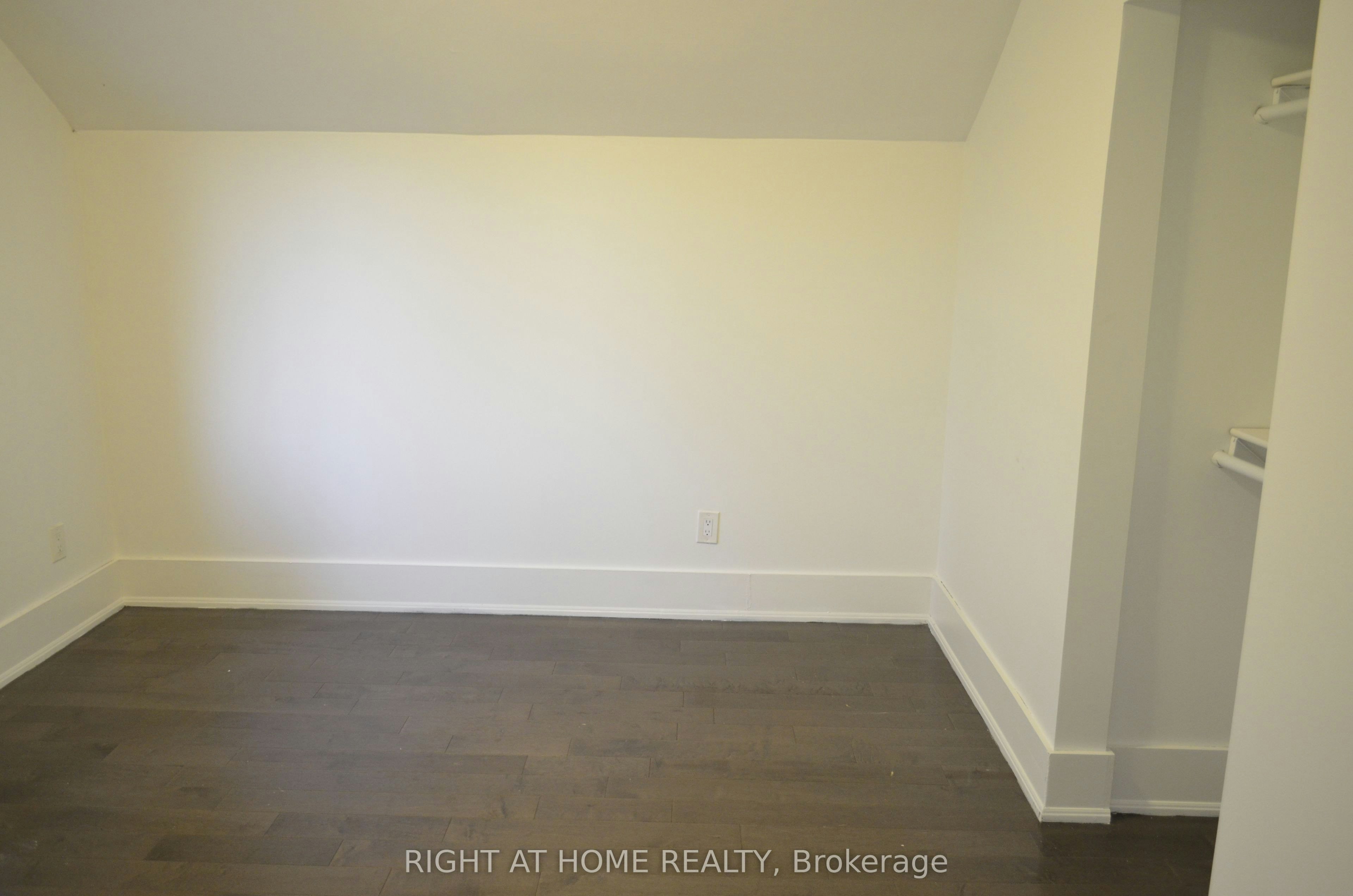 188 Adelaide Avenue E, Oshawa, ON, L1G 1Z4 - 13