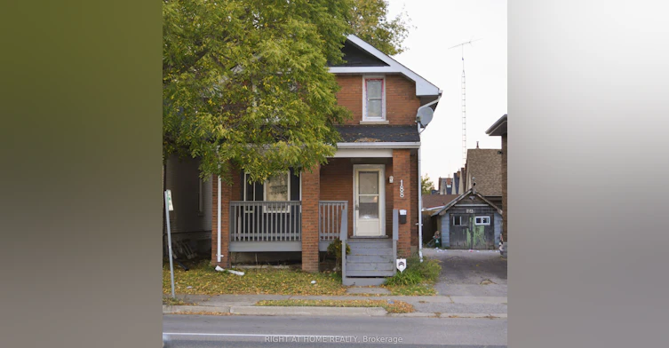 188 Adelaide Avenue E, Oshawa, ON, L1G 1Z4