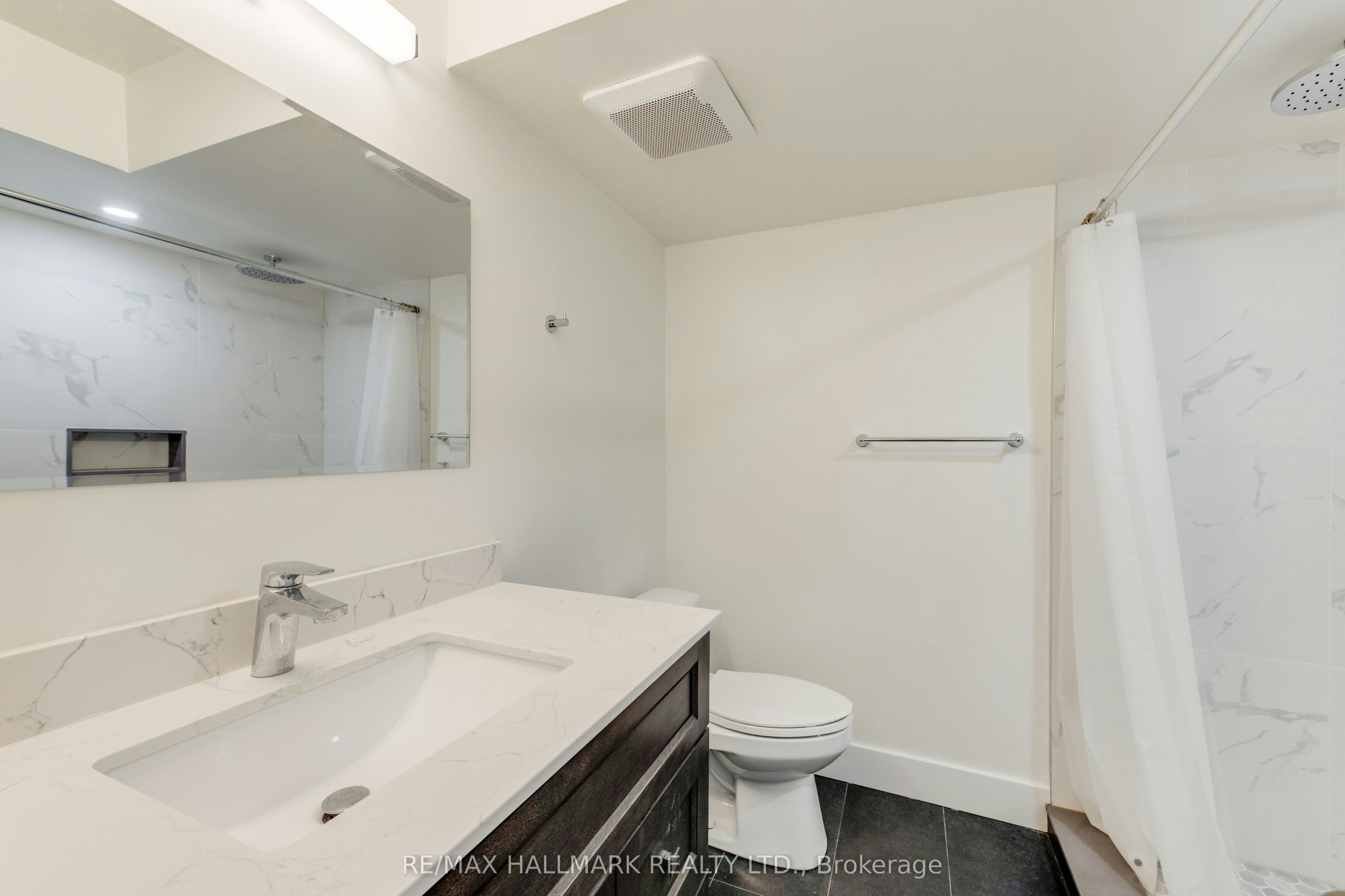 Lower Unit-8 Empire Avenue, Toronto, ON, M4M 2L4 - 11