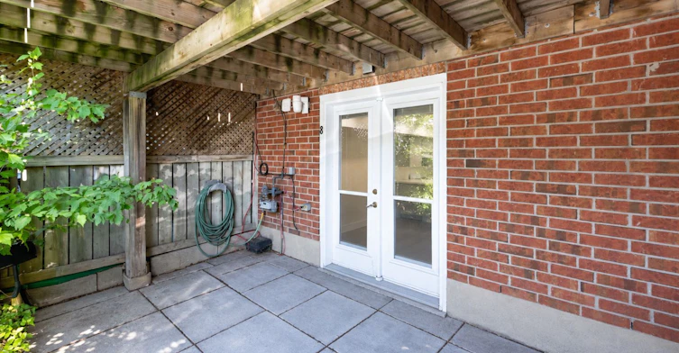 Lower Unit-8 Empire Avenue, Toronto, ON, M4M 2L4 - 13