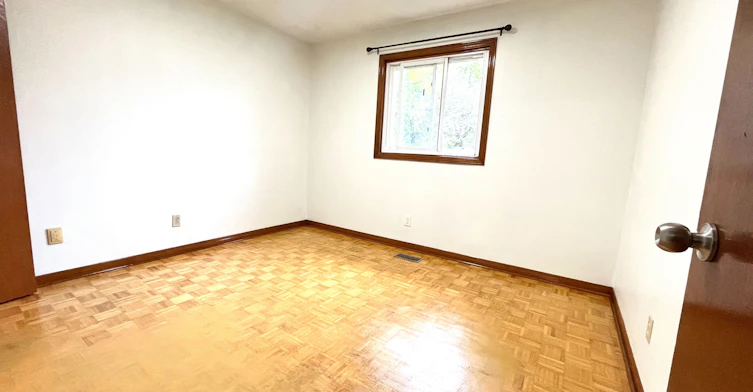 44 Lady Churchill Court, Toronto, ON, M1V 2J6 - 13