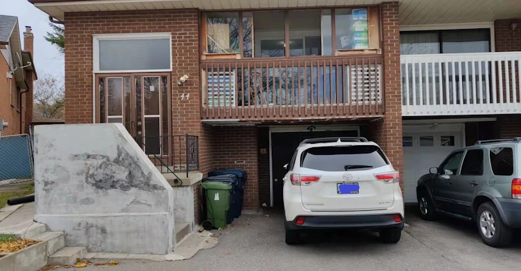 44 Lady Churchill Court, Toronto, ON, M1V 2J6