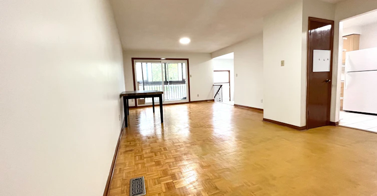 44 Lady Churchill Court, Toronto, ON, M1V 2J6 - 5