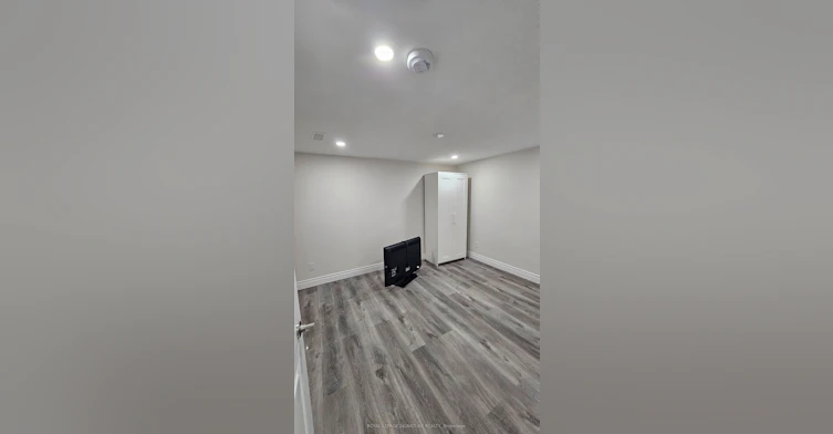Lower-772 Scarborough Golf Club Road, Toronto, ON, M1G 1J1 - 4