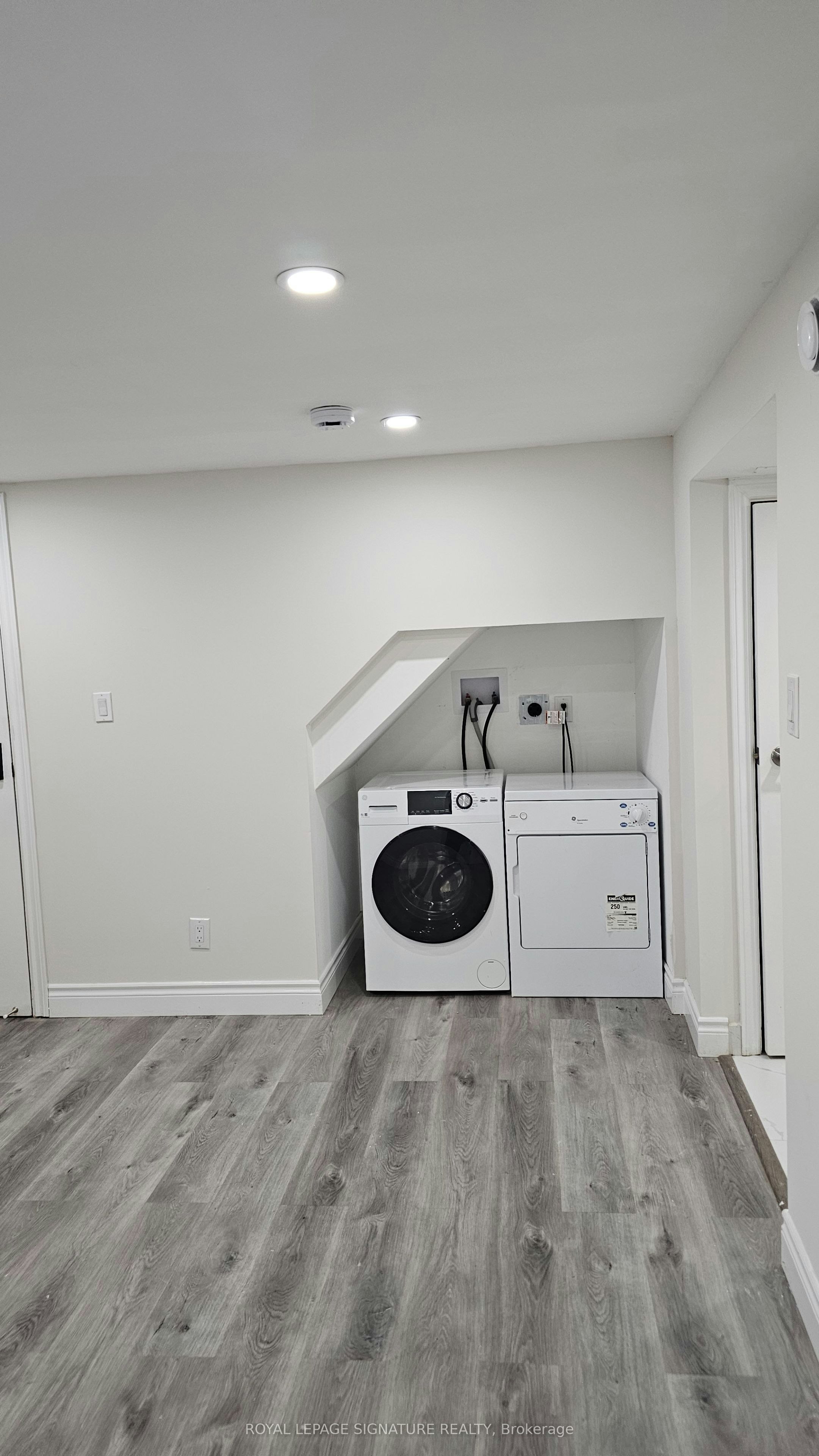 Lower-772 Scarborough Golf Club Road, Toronto, ON, M1G 1J1 - 14