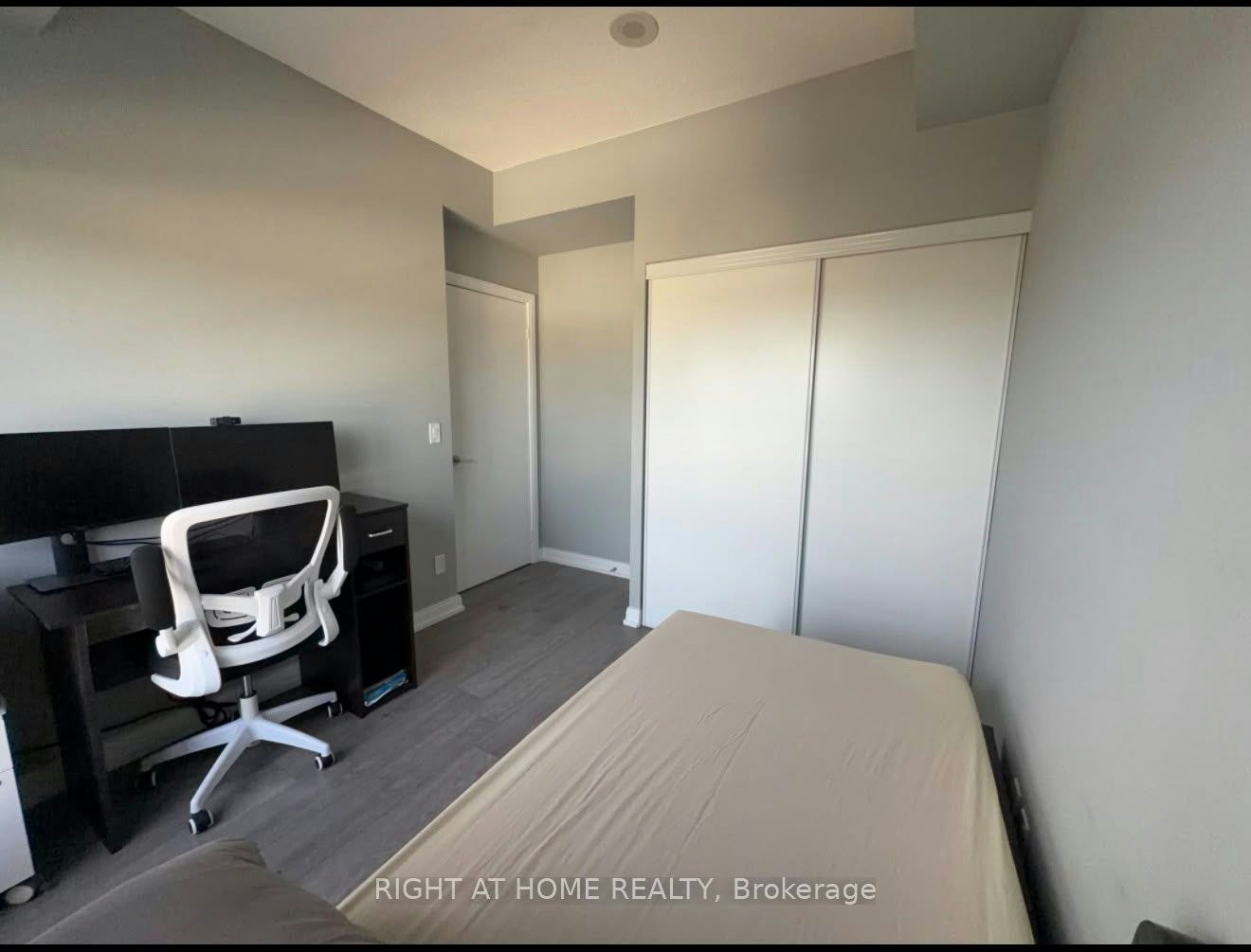 1221-181 Village Green Square, Toronto, ON, M1S 0K6 - 11