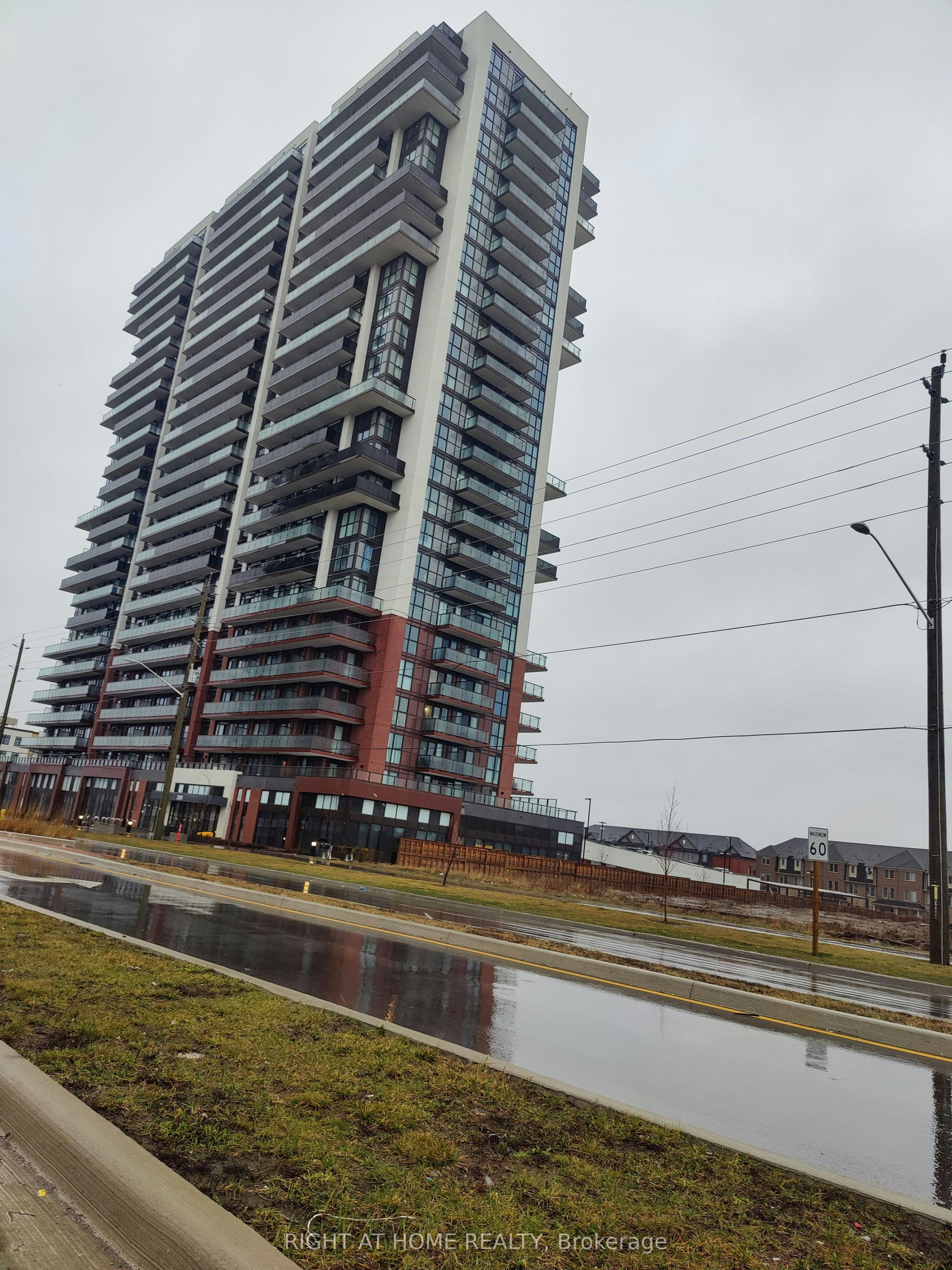 2214-2550 Simcoe Street N, Oshawa, ON, L1L 0R5 - 18