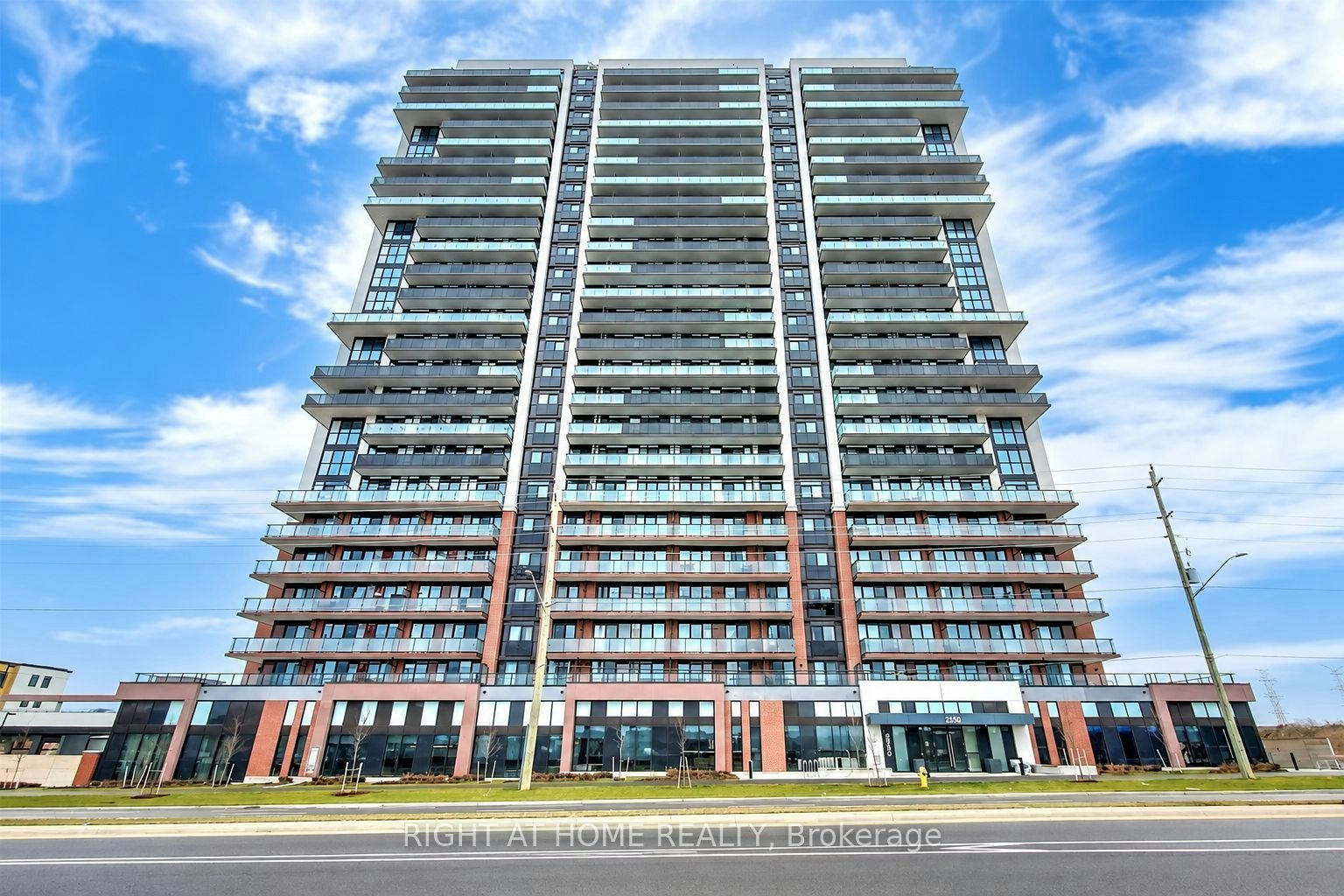 2214-2550 Simcoe Street N, Oshawa, ON, L1L 0R5