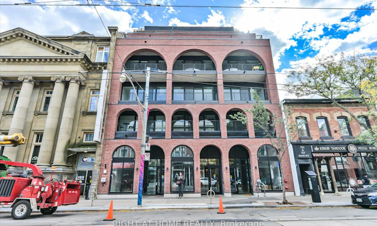 404-761 Queen Street E