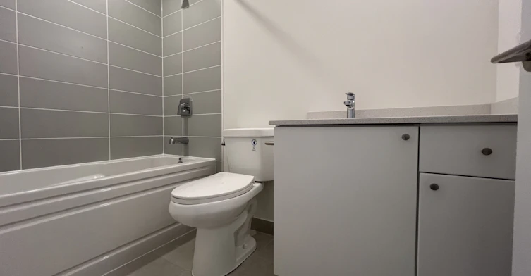 1607-3260 Sheppard Avenue E, Toronto, ON, M1T 3K3 - 8