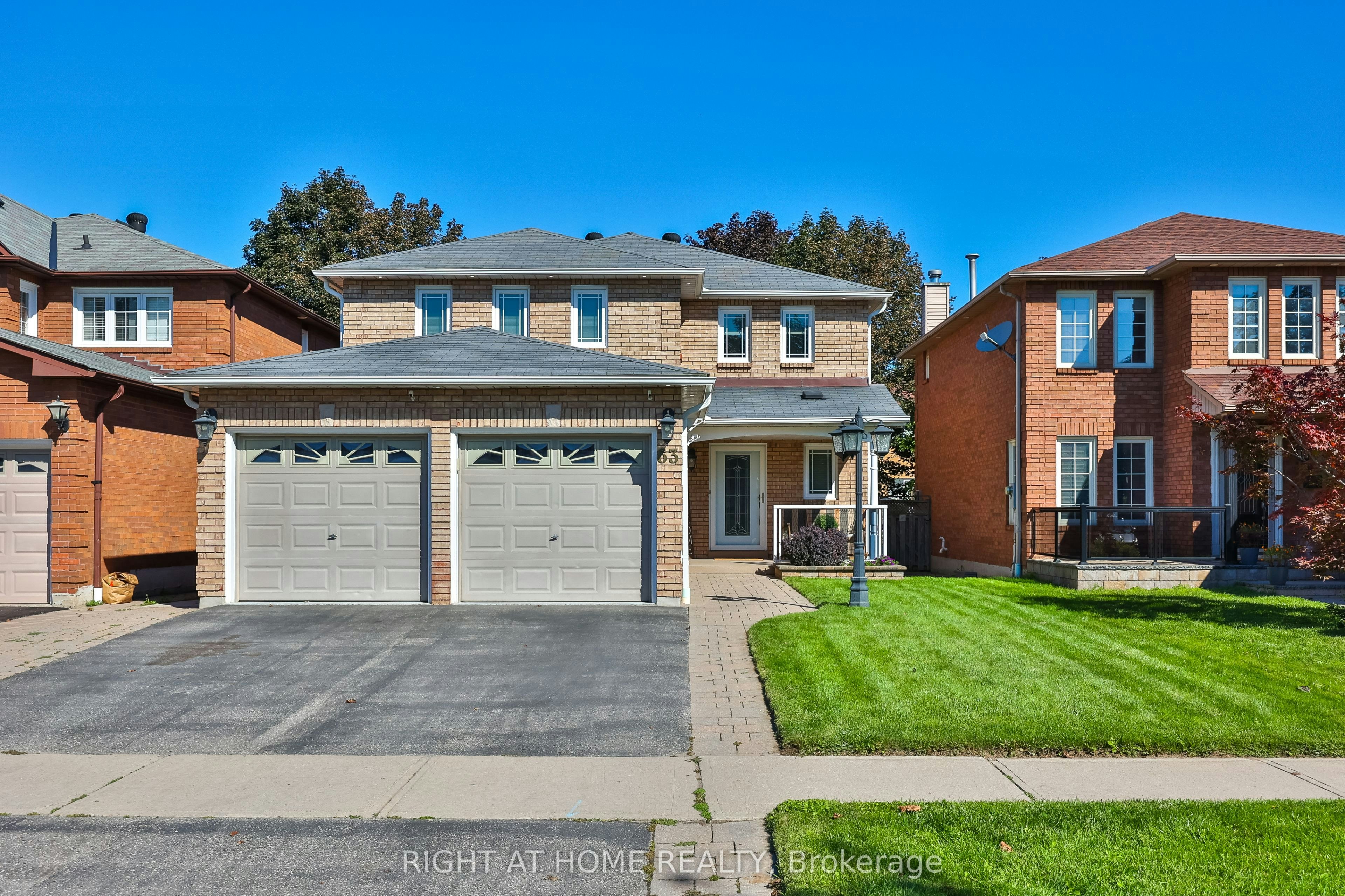 63 Keeble Crescent, Ajax, ON, L1T 3R6