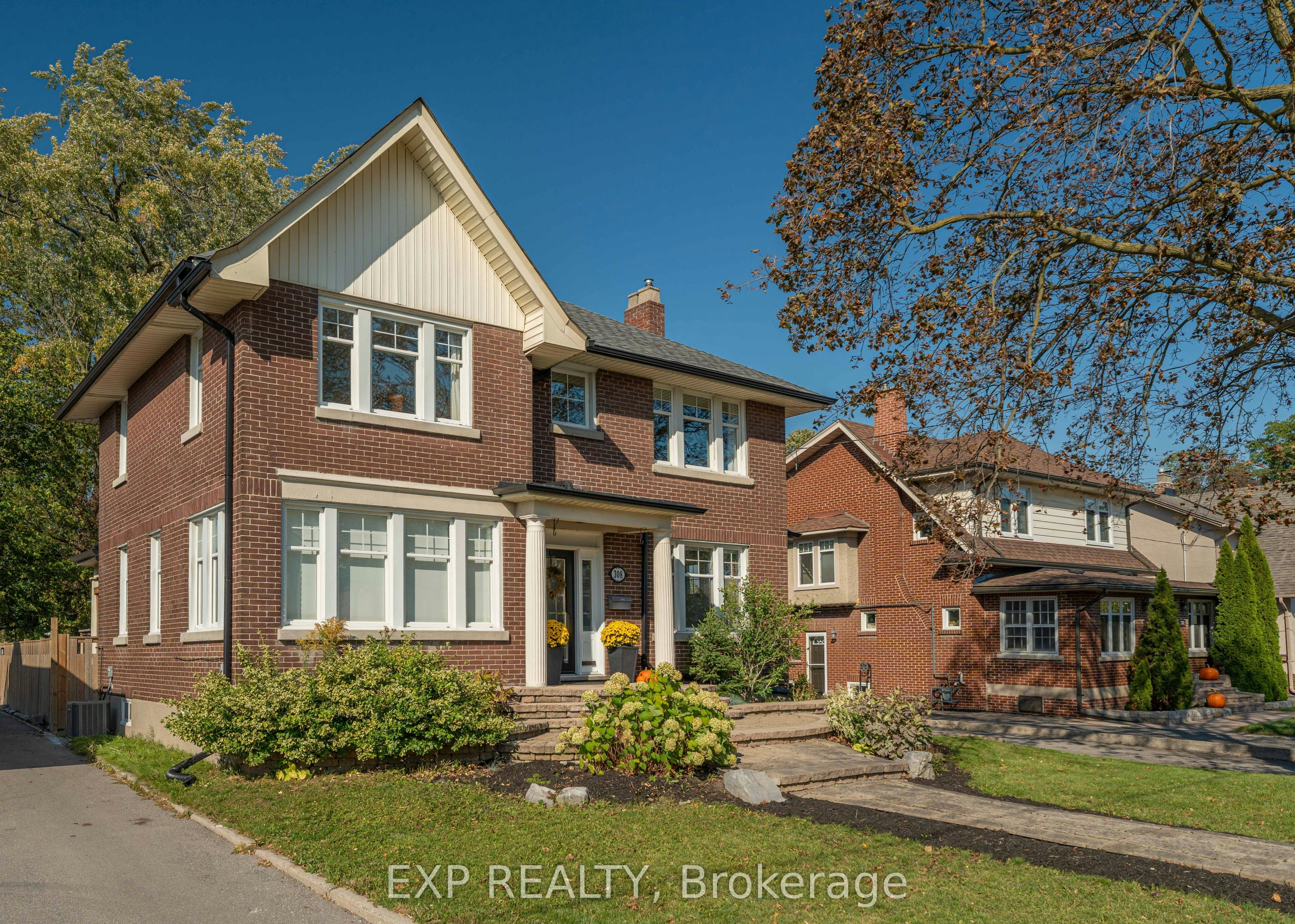 308 King Street E, Oshawa, ON, L1H 1C8