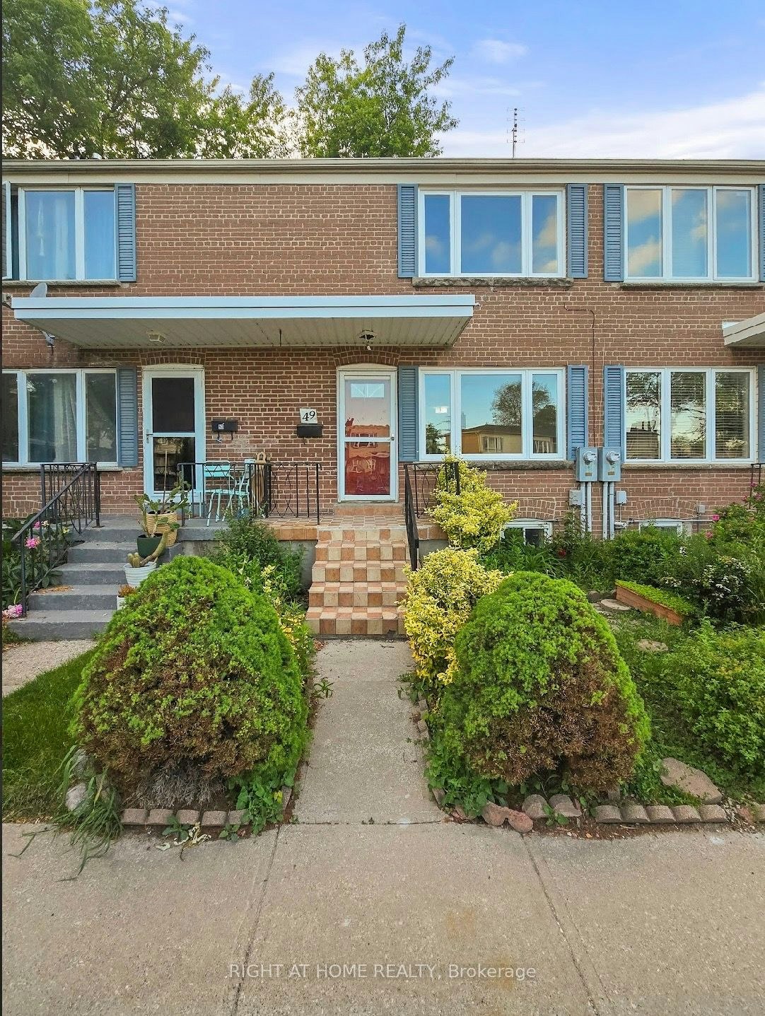 49-740 Kennedy Street, Toronto, ON, M1K 2C5