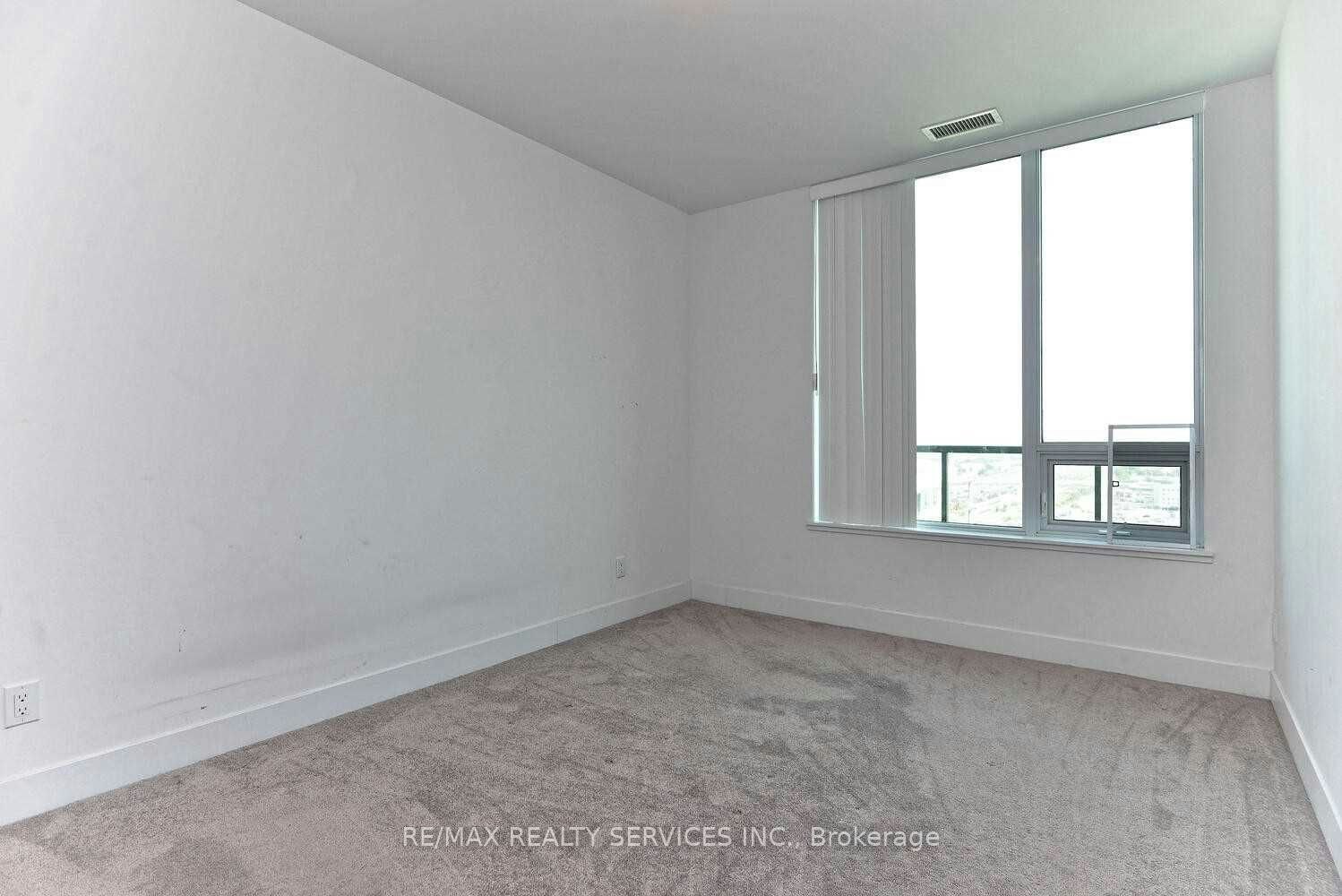 GPH03-1215 Bayly Street, Pickering, ON, L1W 1L7 - 17