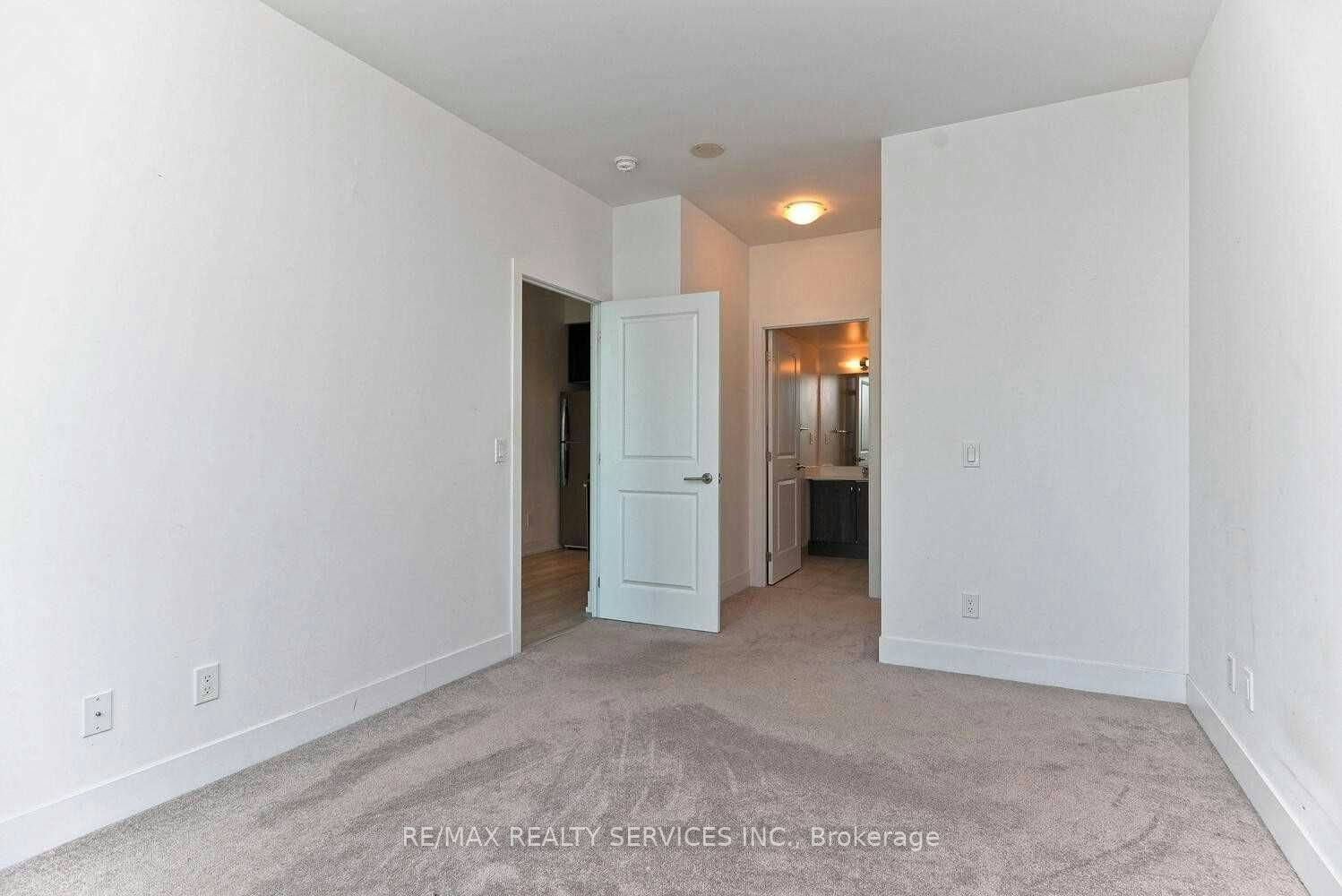 GPH03-1215 Bayly Street, Pickering, ON, L1W 1L7 - 18