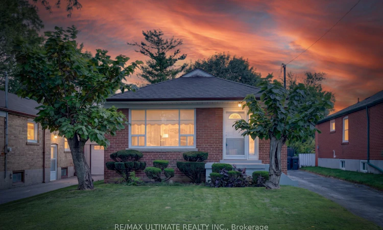 85 Roebuck Drive