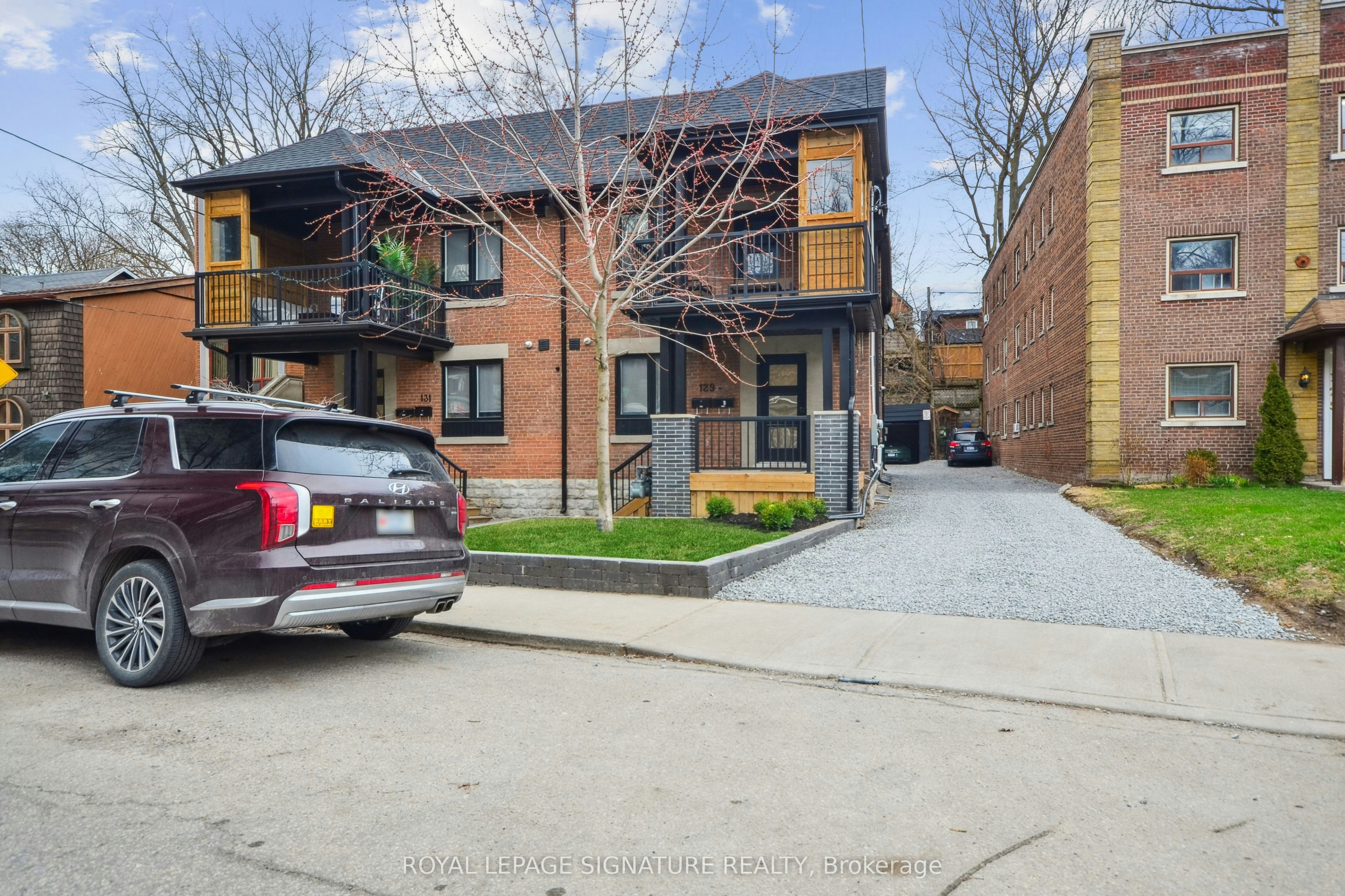 Main-129 Kenilworth Avenue, Toronto, ON, M4L 3S7 - 13