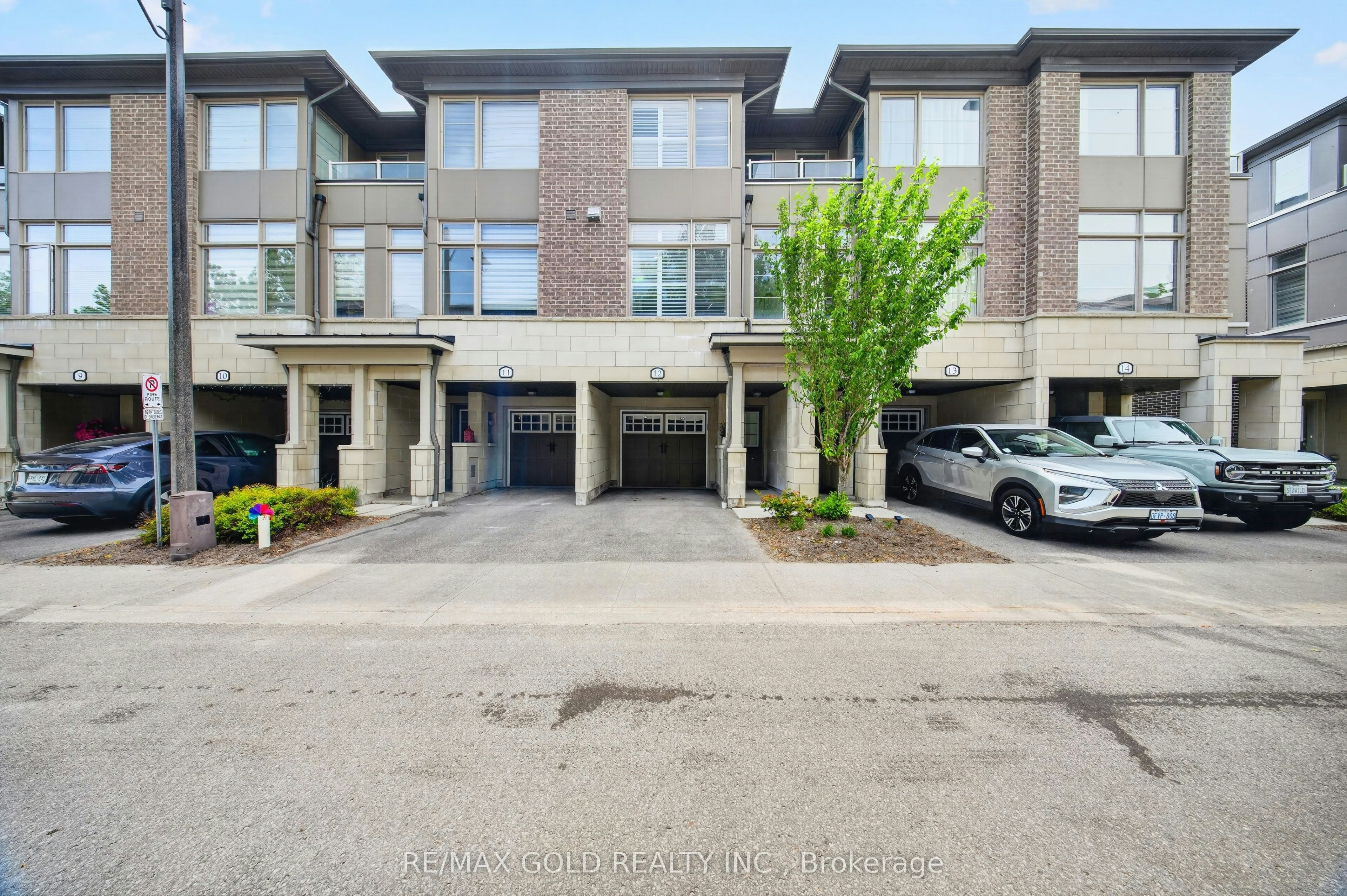 12-384 Arctic Red Drive, Oshawa, ON, L1L 0M5