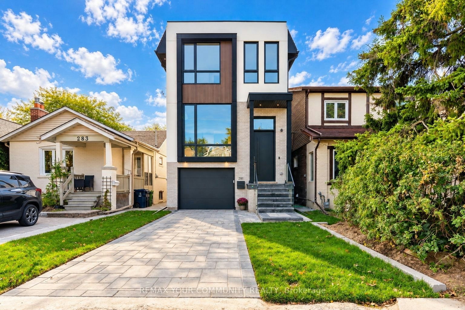 281 Queensdale Avenue, Toronto, ON, M4C 2B5