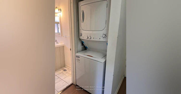 Main-10 Shenley Road, Toronto, ON, M1K 3V6 - 5