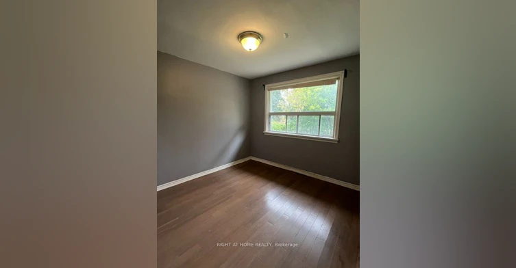 Main-10 Shenley Road, Toronto, ON, M1K 3V6 - 7