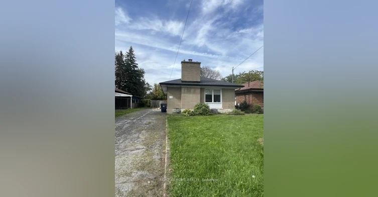Main-10 Shenley Road, Toronto, ON, M1K 3V6
