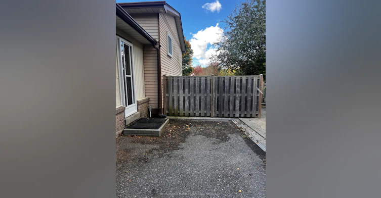 300 Tipperary Street, Oshawa, ON, L1J 6Y1 - 21