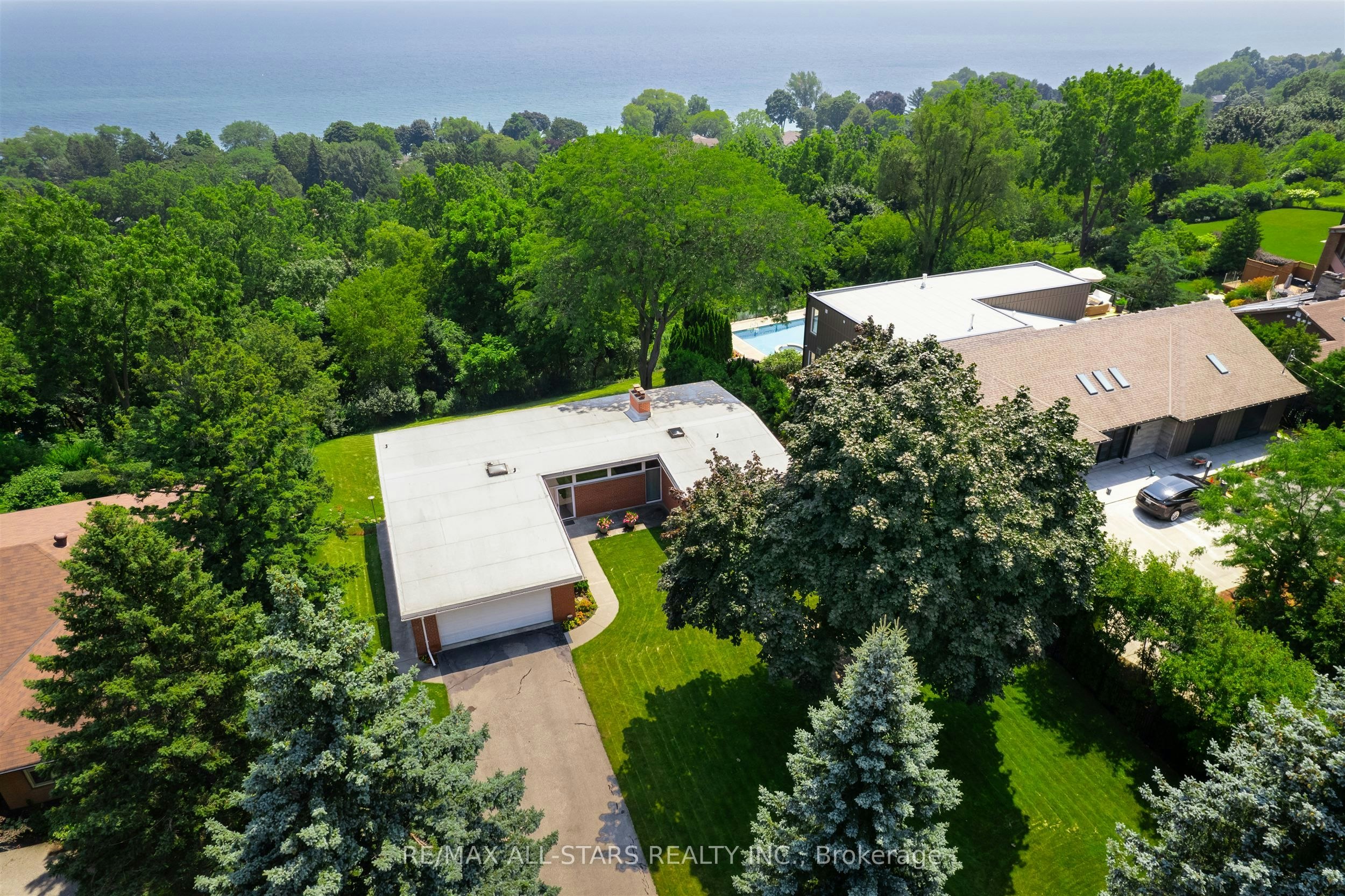 59 Hill Crescent, Toronto, ON, M1M 1J3