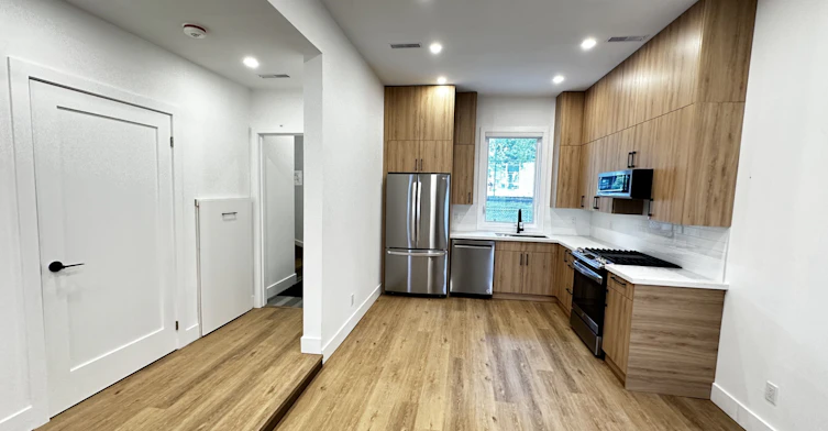 Laneway-31 Woodfield Road, Toronto, ON, M4L 2W4 - 3