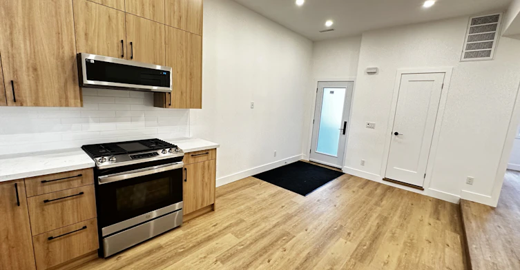 Laneway-31 Woodfield Road, Toronto, ON, M4L 2W4 - 6