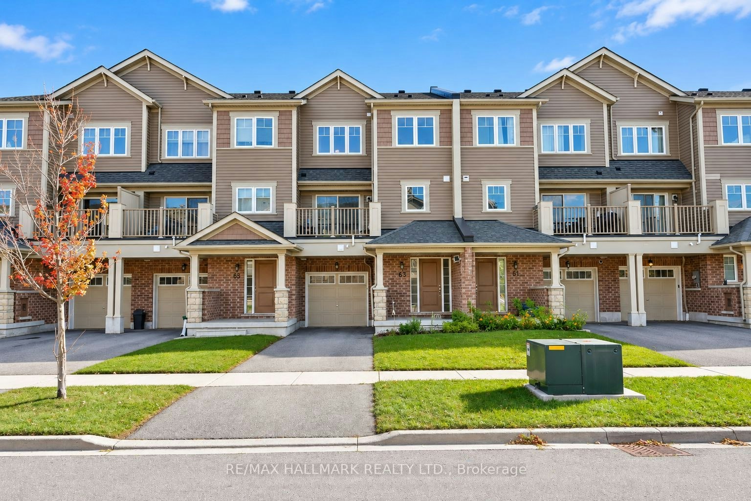 63 Tabaret Crescent, Oshawa, ON, L1L 0G5