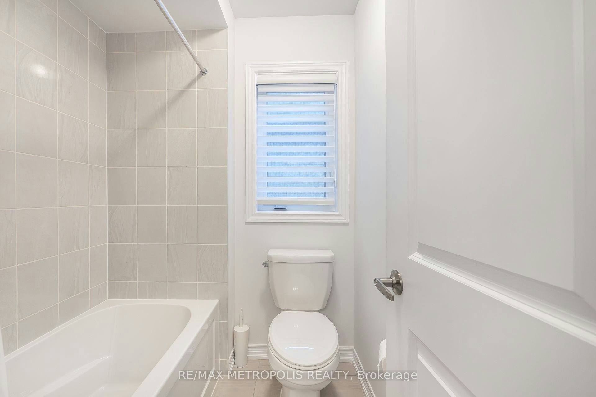127 Mcphail Main & 2nd Avenue, Clarington, ON, L1C 7H2 - 34