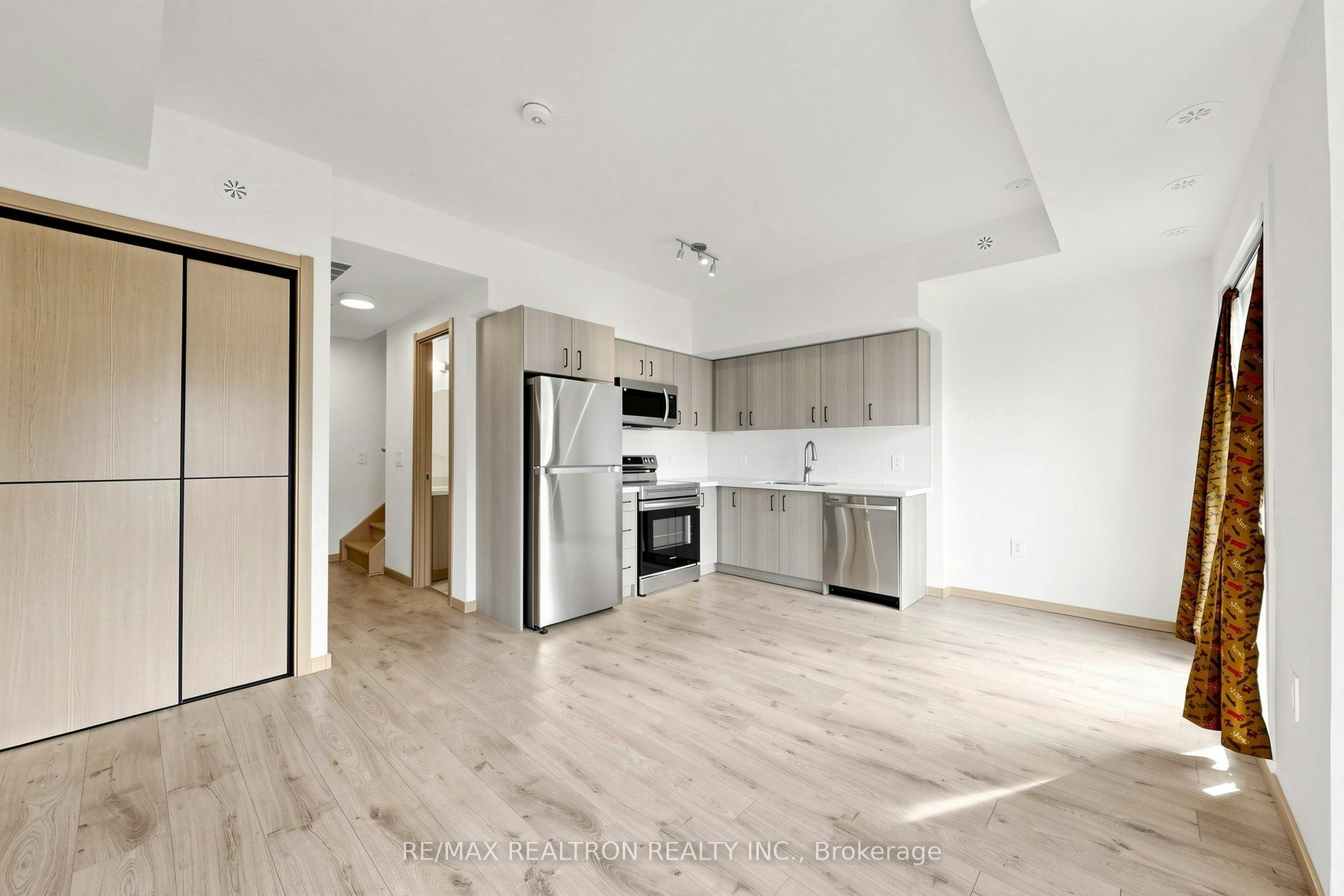 307-3423 Sheppard Avenue E, Toronto, ON, M1T 0C5 - 7