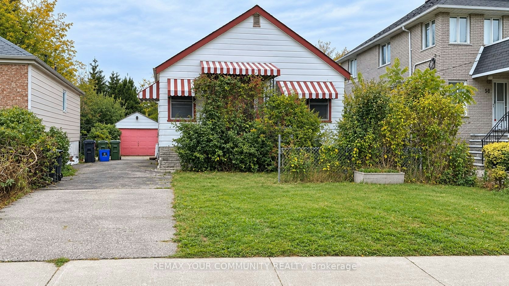 56 Commonwealth Avenue, Toronto, ON, M1K 4K2