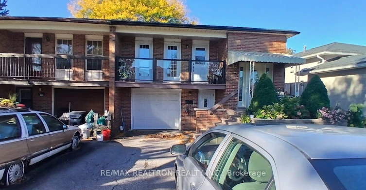 112 Petworth Crescent, Toronto, ON, M1S 3M5 - 2