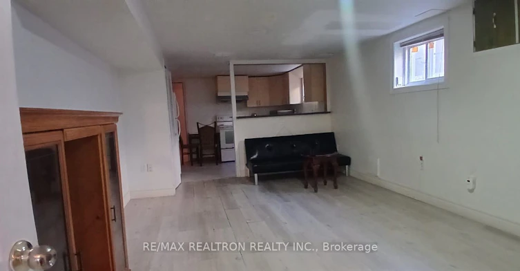 112 Petworth Crescent, Toronto, ON, M1S 3M5 - 6