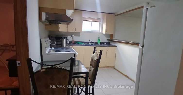 112 Petworth Crescent, Toronto, ON, M1S 3M5 - 5