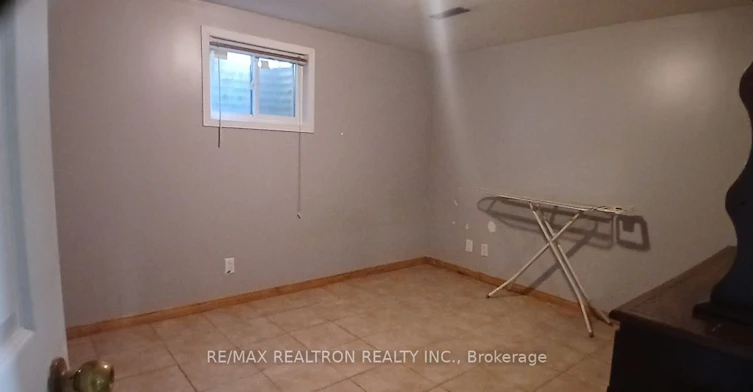 112 Petworth Crescent, Toronto, ON, M1S 3M5 - 9