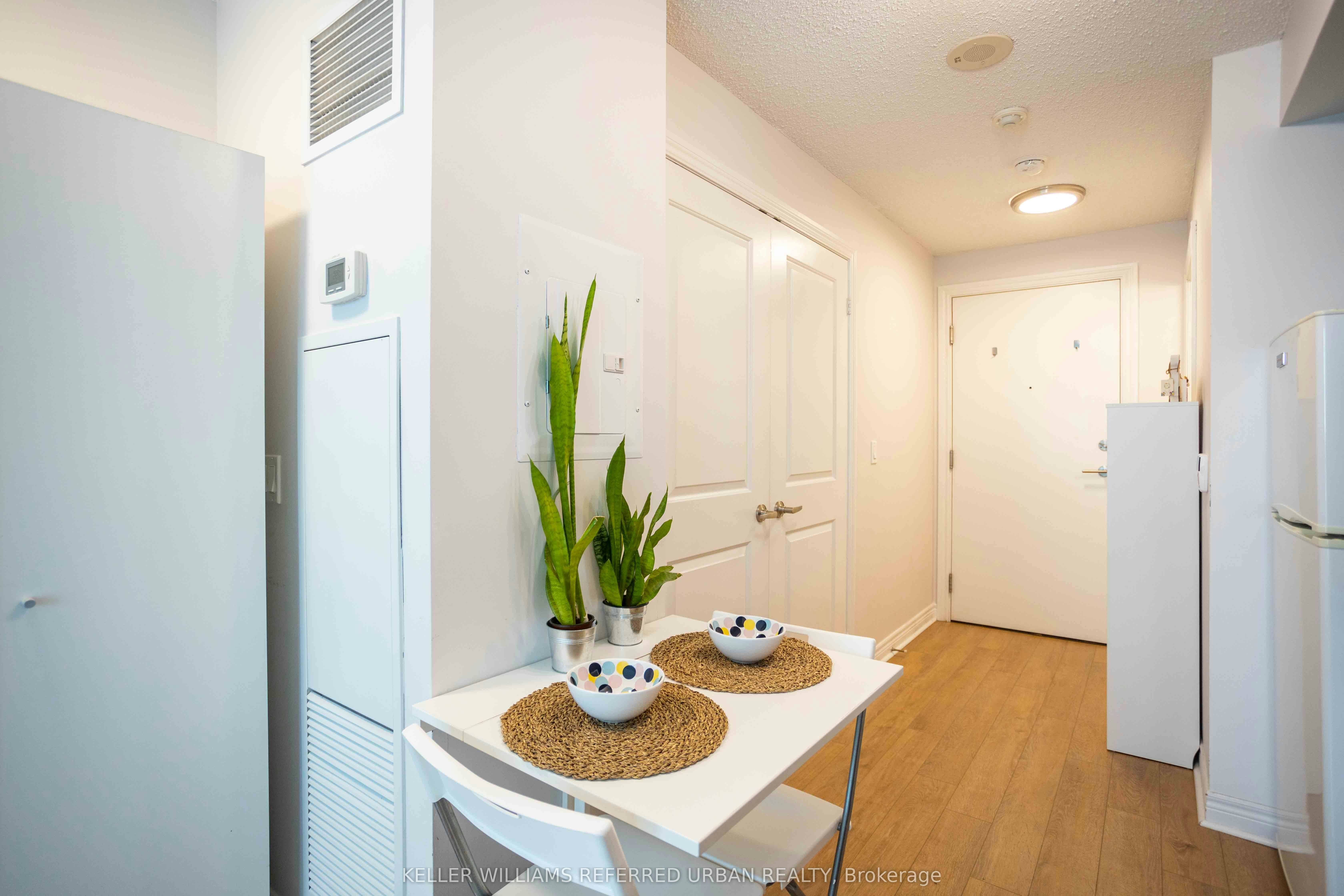 1107-50 Town Centre Court, Toronto, ON, M1P 4Y7 - 8