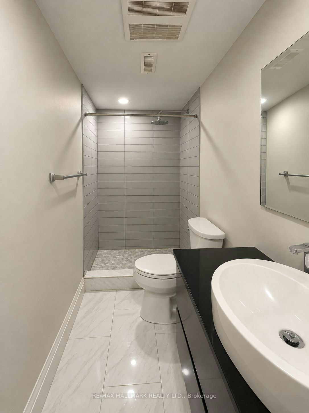 Basement-88 Lamb Avenue, Toronto, ON, M4J 4M3 - 7