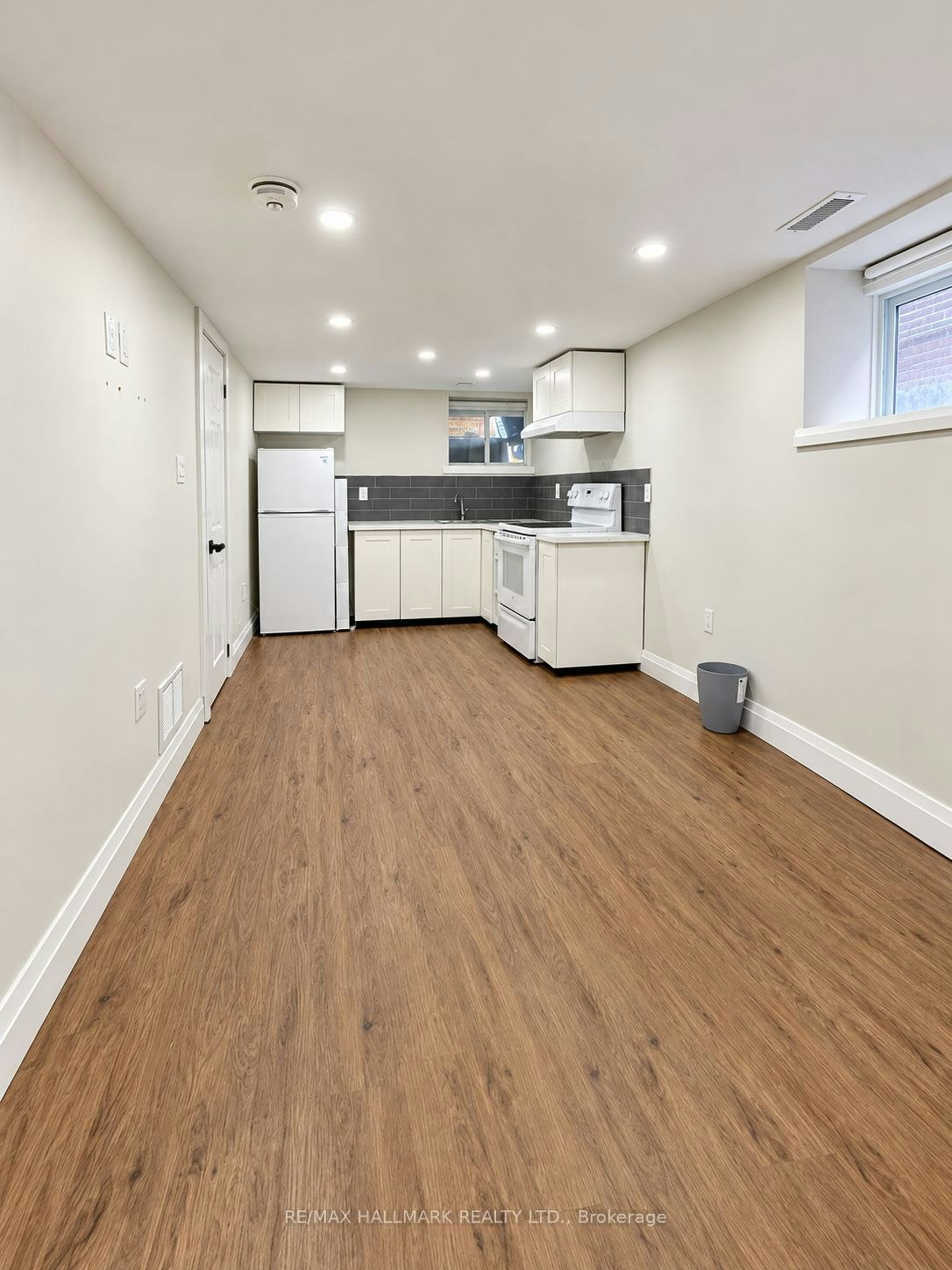 Basement-88 Lamb Avenue, Toronto, ON, M4J 4M3 - 3