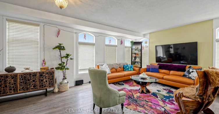 25 Camilleri Road, Ajax, ON, L1Z 0T2 - 6