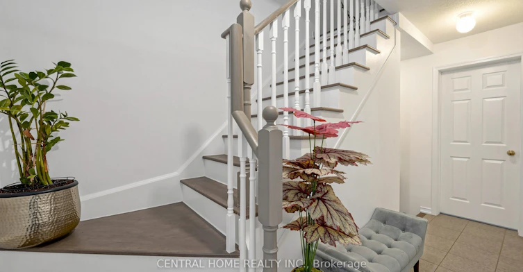 25 Camilleri Road, Ajax, ON, L1Z 0T2 - 16