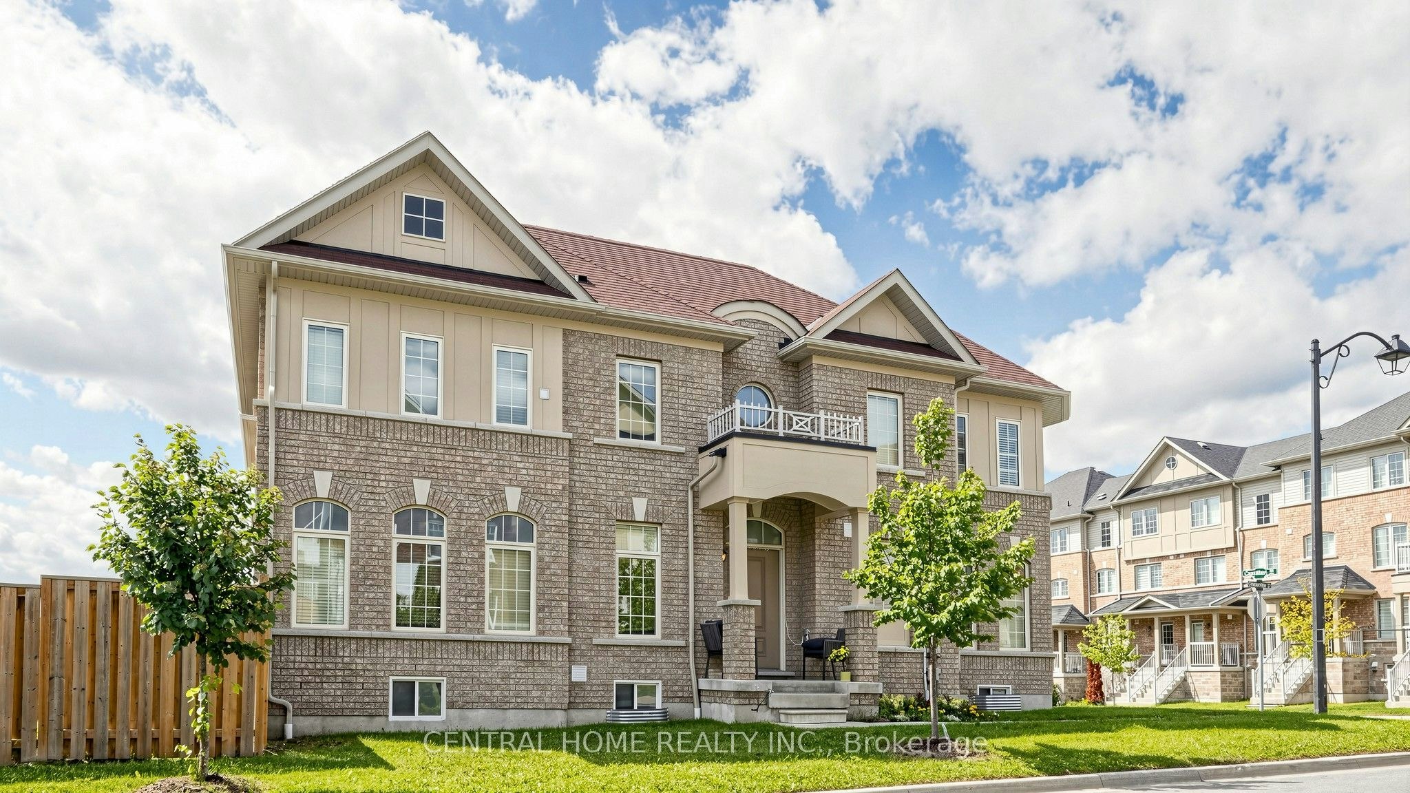 25 Camilleri Road, Ajax, ON, L1Z 0T2 - 2