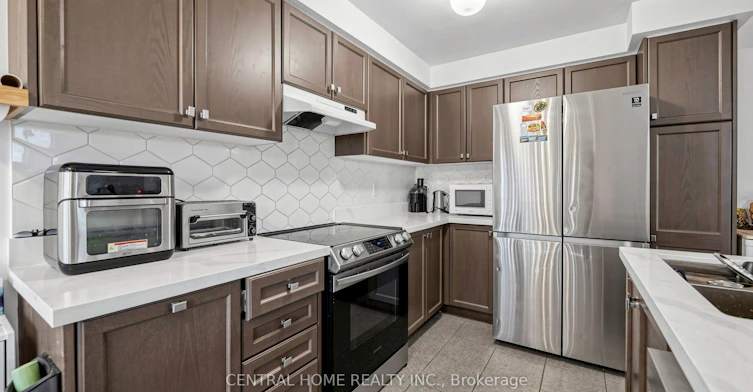 25 Camilleri Road, Ajax, ON, L1Z 0T2 - 10
