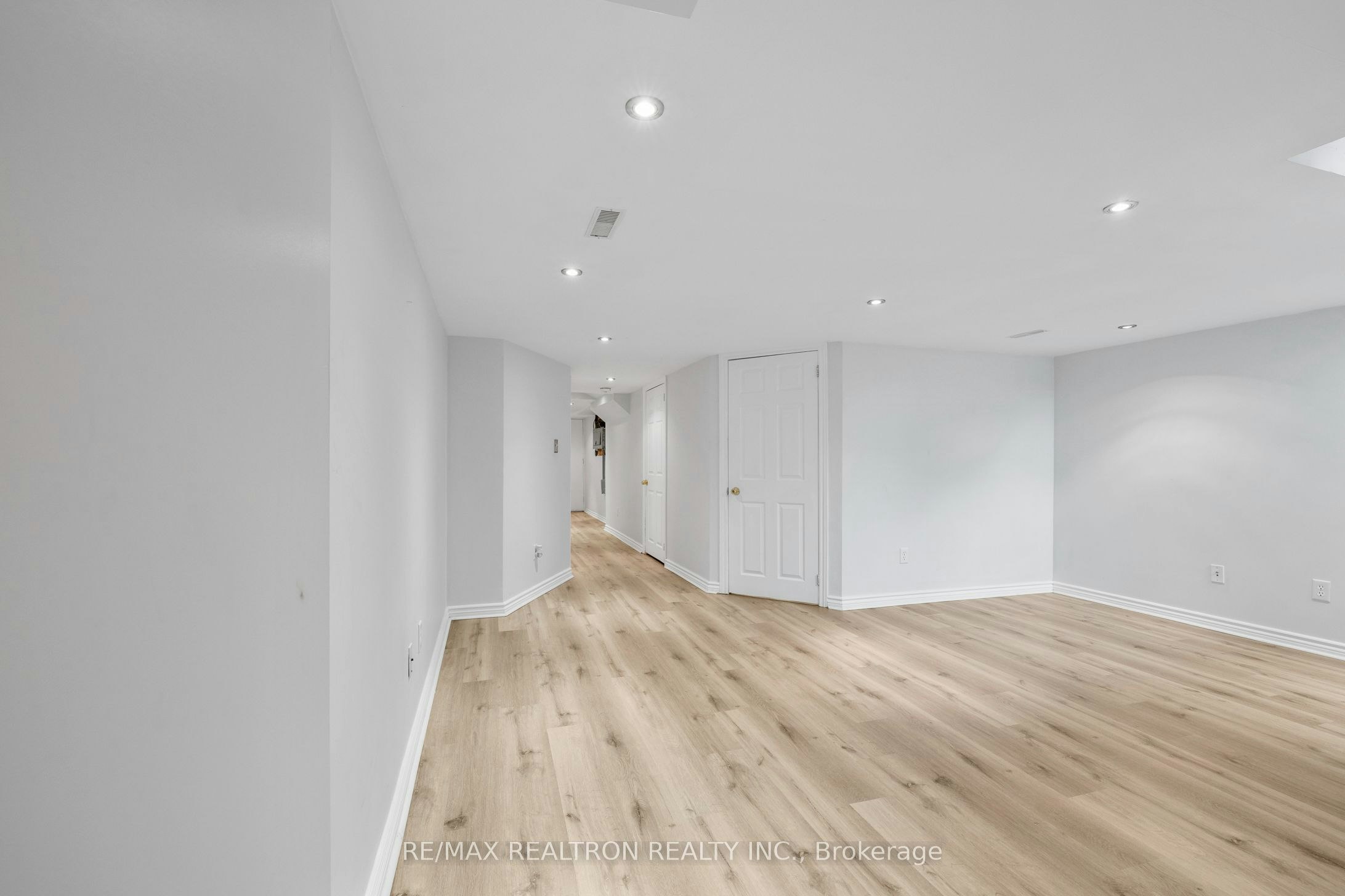 55 Atlantis Drive, Whitby, ON, L1N 0E3 - 23