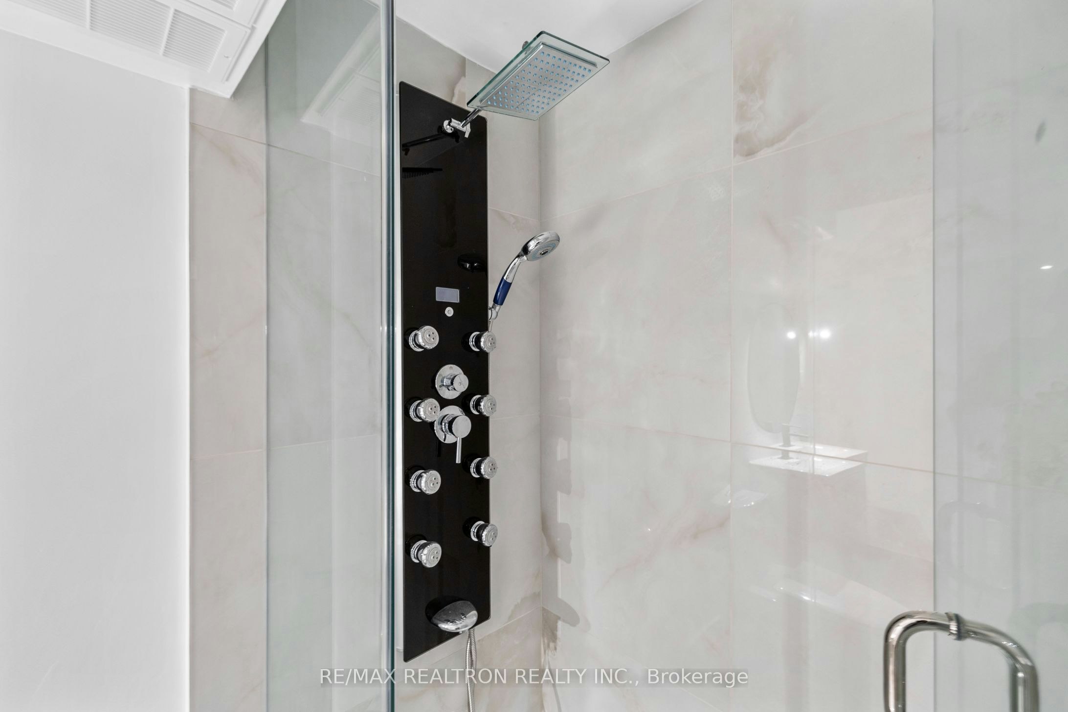 55 Atlantis Drive, Whitby, ON, L1N 0E3 - 26