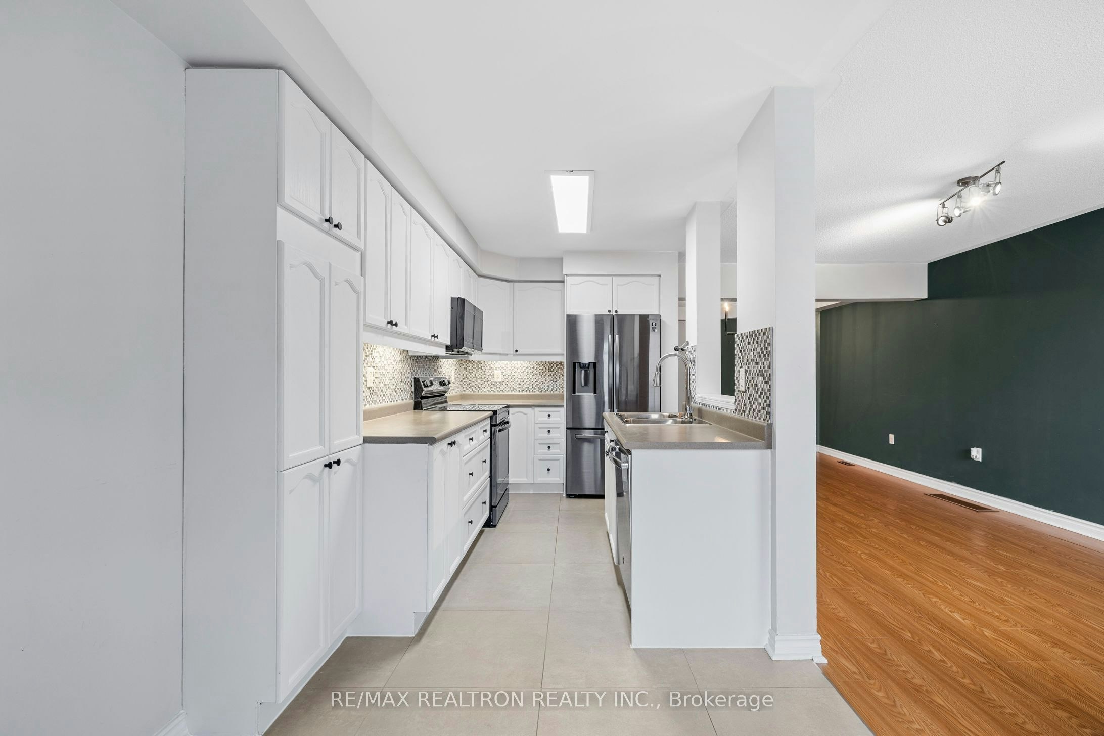 55 Atlantis Drive, Whitby, ON, L1N 0E3 - 7